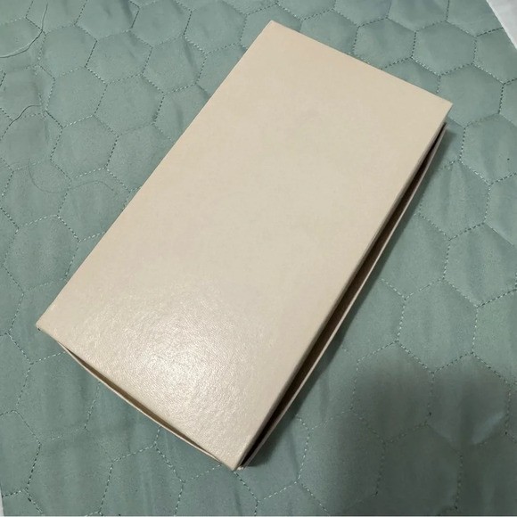 Vintage Stainless Steel 7” Praying Child Crucifix & Storage Box Religious Icon - Picture 7 of 7